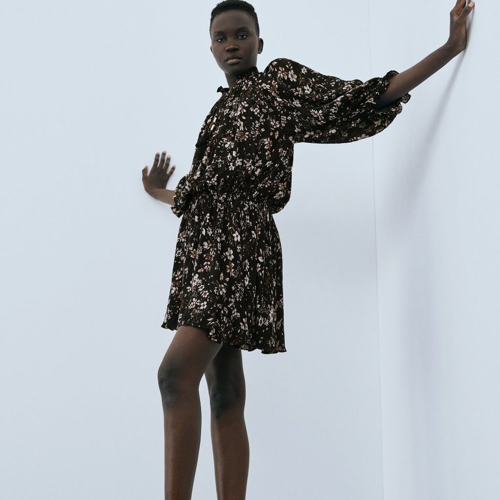 Zara Short Floral Print Dress Black / White Long Sleeve Tasseled